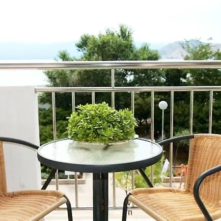 Sunny By Valamar, Ex Zvonimir Hotel 4*
