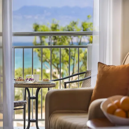 Hotel Sunny By Valamar, Ex Zvonimir 4*