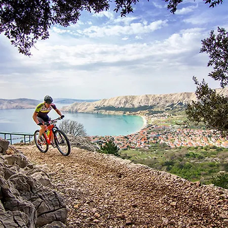 Hotel Sunny By Valamar 4*