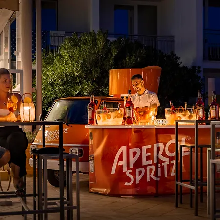 Hotel Sunny By Valamar, Ex Zvonimir 4*