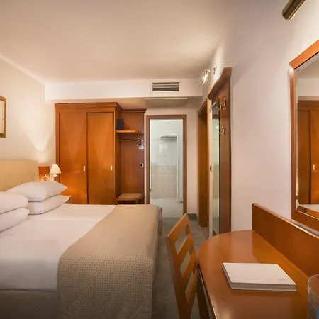 Sunny By Valamar Hotel 4*