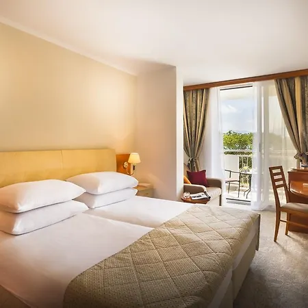 Hotel Sunny By Valamar, Ex Zvonimir
