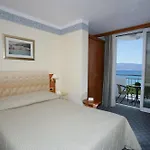 Szálloda Sunny By Valamar Baška