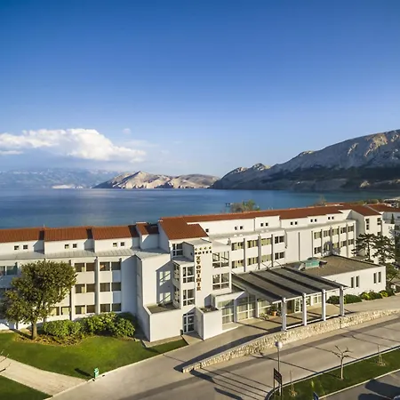 Sunny By Valamar Hotell 4*