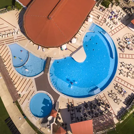 Sunny By Valamar 4* Baška