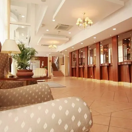 Sunny By Valamar Hotel