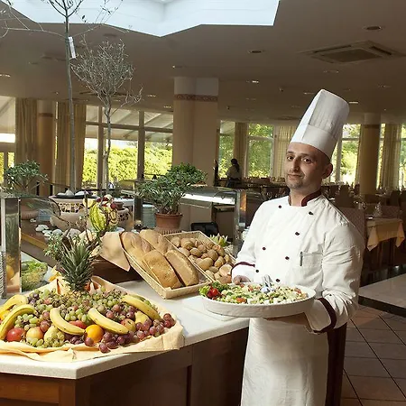 Sunny By Valamar Hotel
