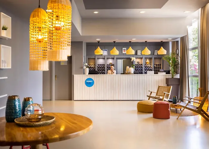 Hotell Sunny By Valamar 4*