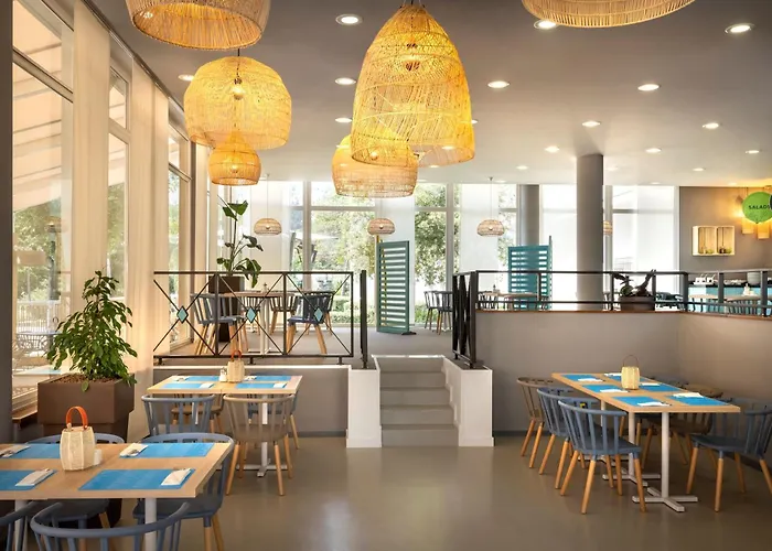 Sunny By Valamar Baška