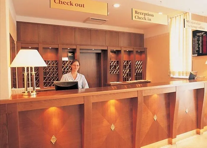 Hotell Sunny By Valamar Baška