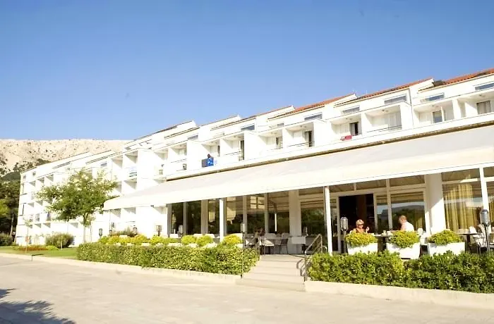 Sunny By Valamar Hotell