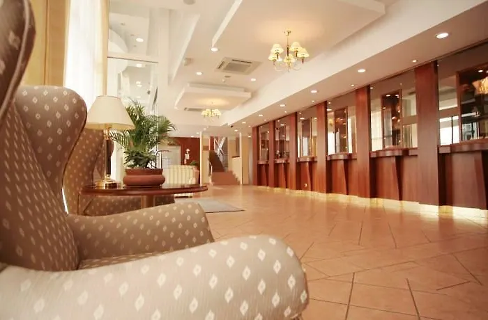 Sunny By Valamar Hotel