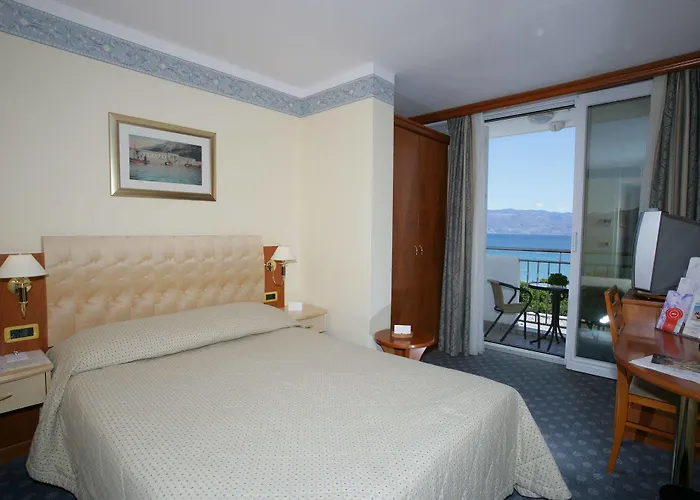 Hotell Sunny By Valamar Baška