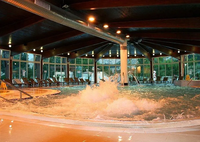 Otel Sunny By Valamar 4*